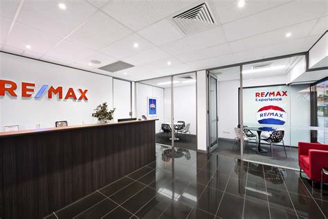 remax real estate office